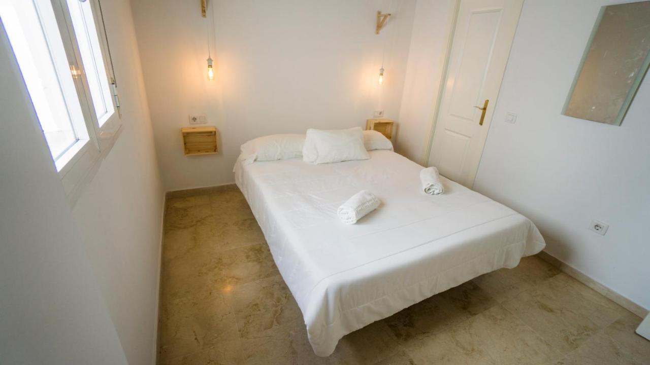 Rentalsevilla Feria Duplex Con Terraza Appartement *